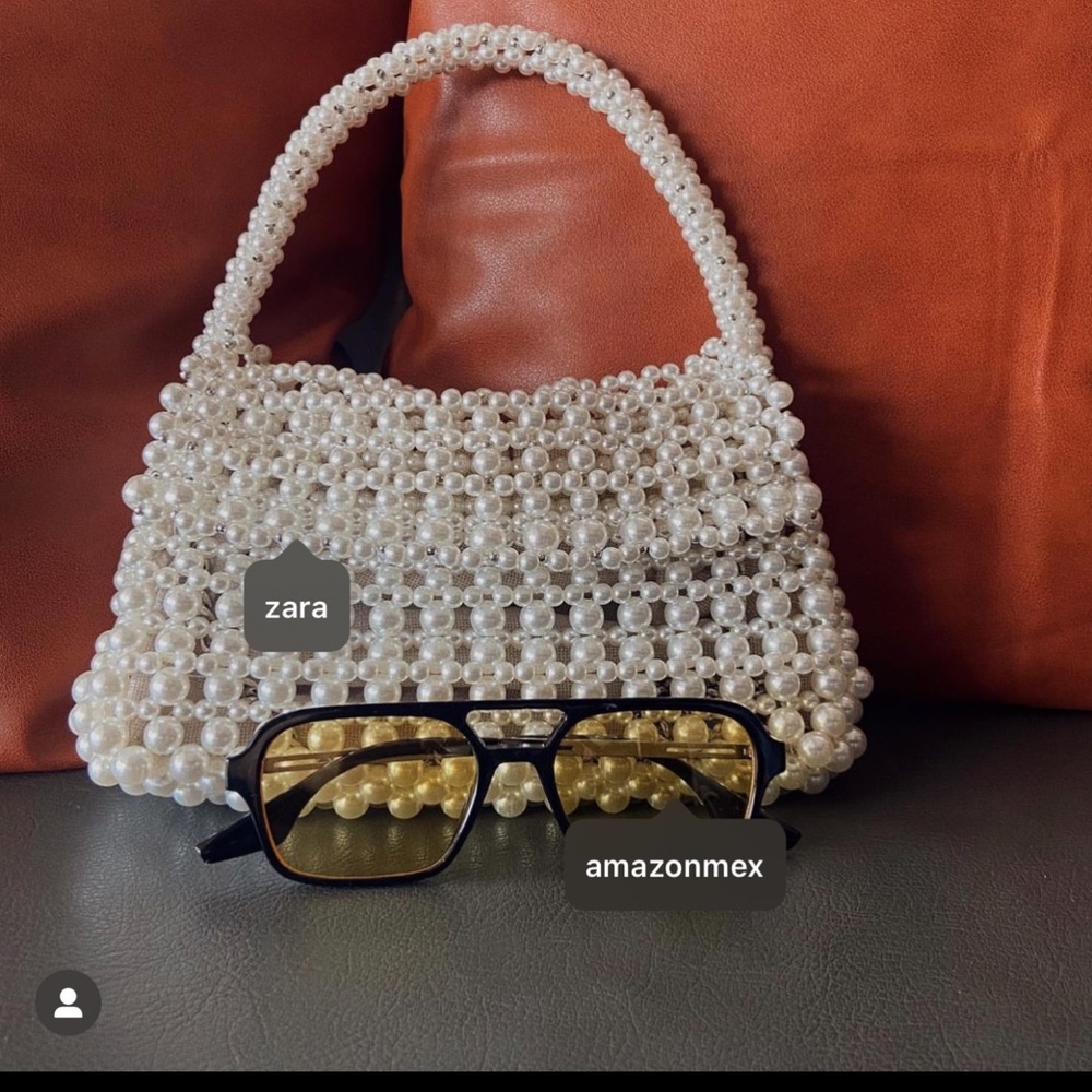 NWT. Zara White Faux Pearl Crossbody Bag.